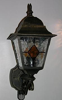 Уличный настенный светильник Brilliant JASON 43897/86