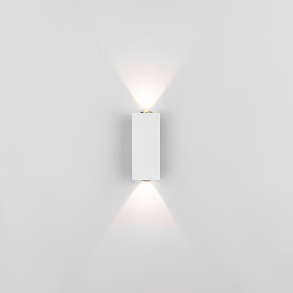 Настенный светильник Elektrostandard Petite Petite LED белый (40110/LED)